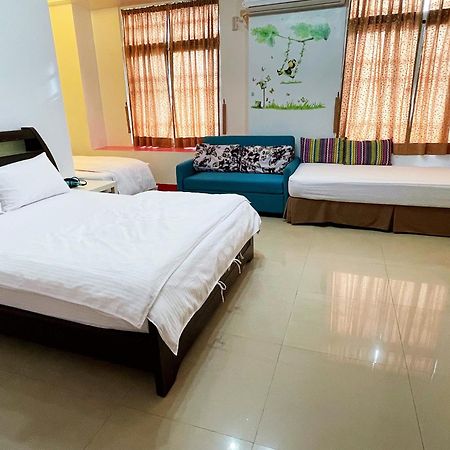 A Lot Of Music And Breakfast Apartment Taitung Екстериор снимка