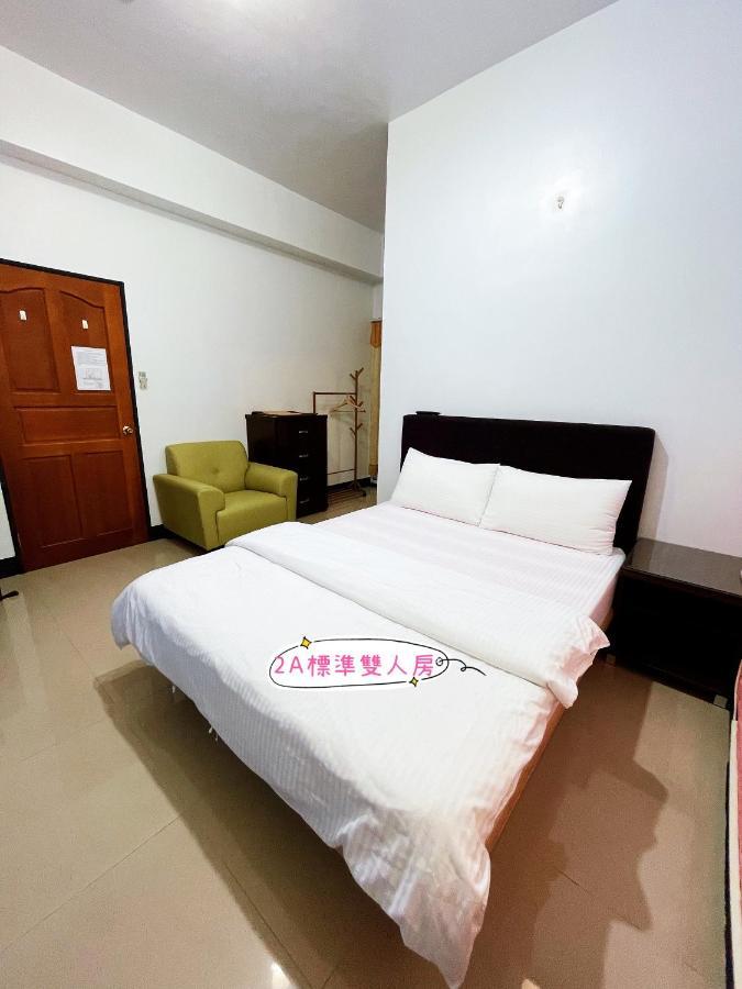 A Lot Of Music And Breakfast Apartment Taitung Екстериор снимка